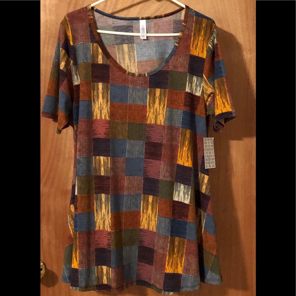 LuLaRoe Perfect T